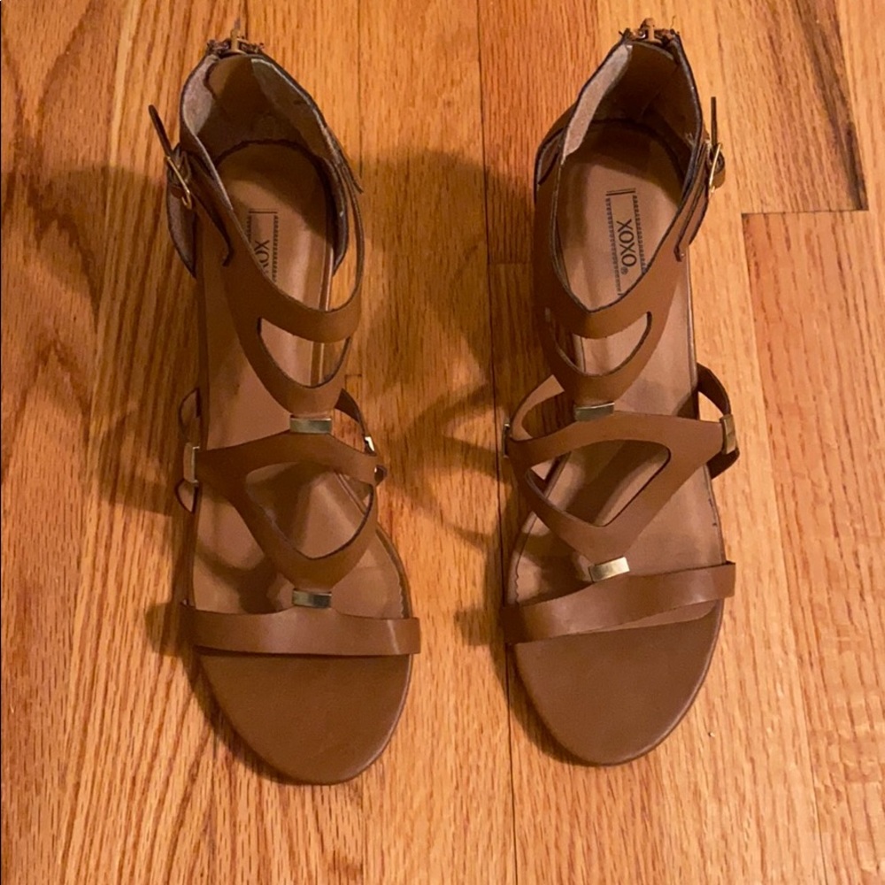- tan - sandals - wedge